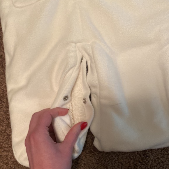 Gap baby 0-6 month outside winter coat - Picture 5 of 7